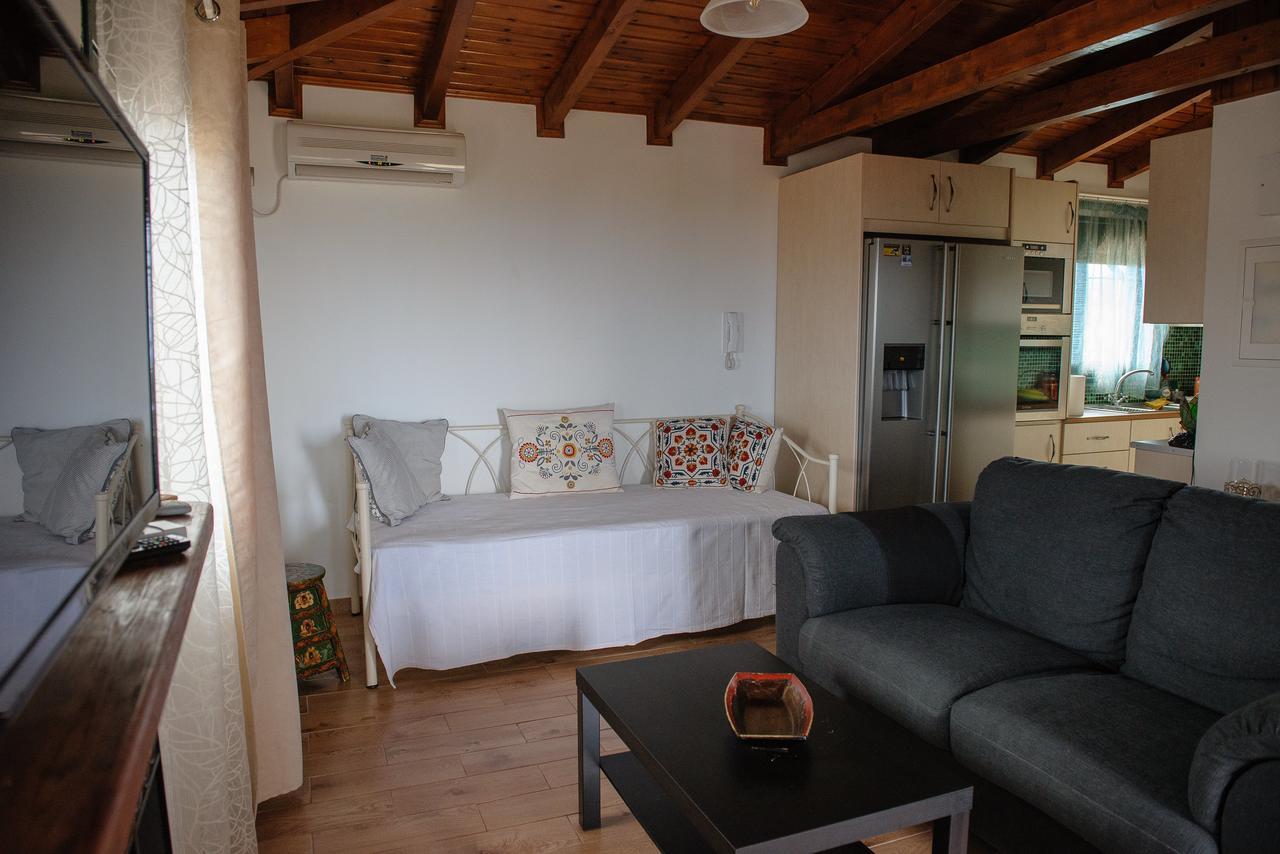 Artemis Sunrise Appartement Buitenkant foto